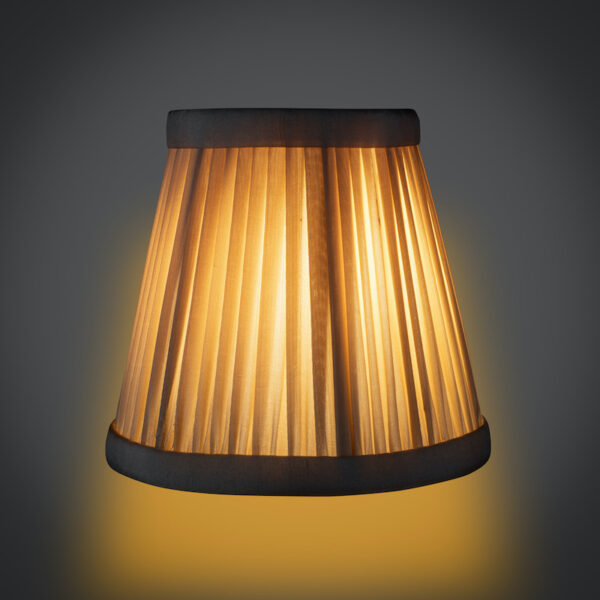 Cleo oyster silk pleated candle shade - Image 4